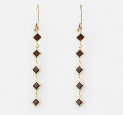 Earrings YG Garnets