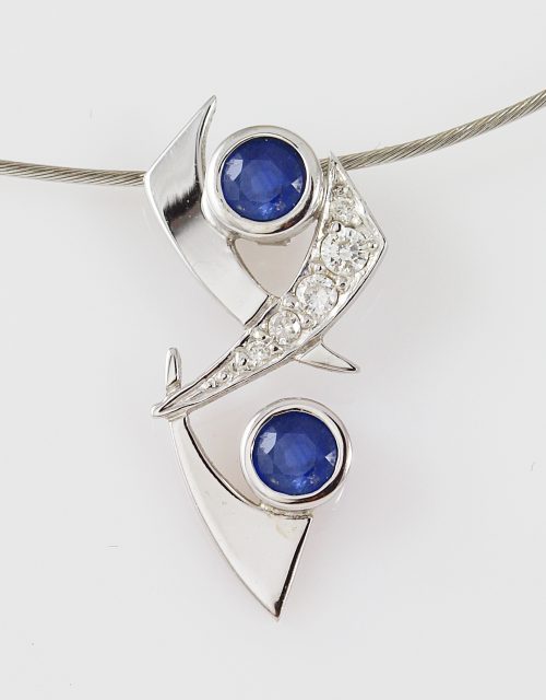 Pendant WG Sapphire Diamonds