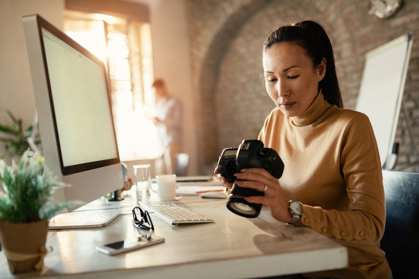 Tips for Impressive Jewelry Photography Without a Model